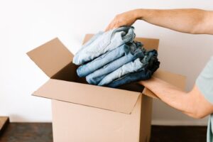 PACK-CLOTHES